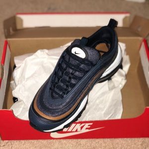 NIKE AIR MAX 97 SE